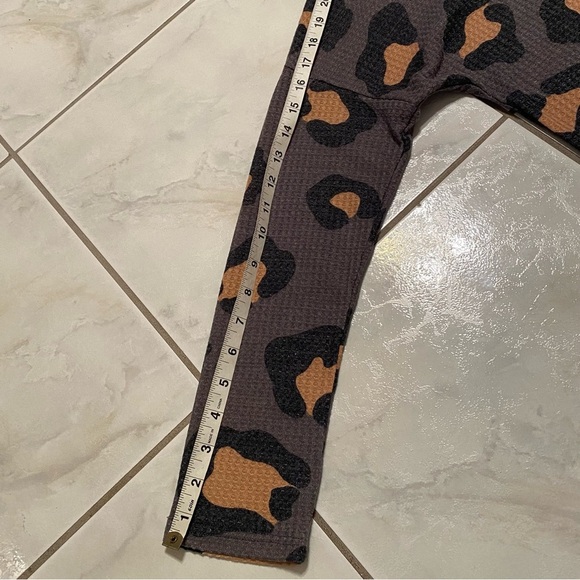 - NWT Bombom Pullover Hoodie Leopard Prints size M - Picture 6 of 11